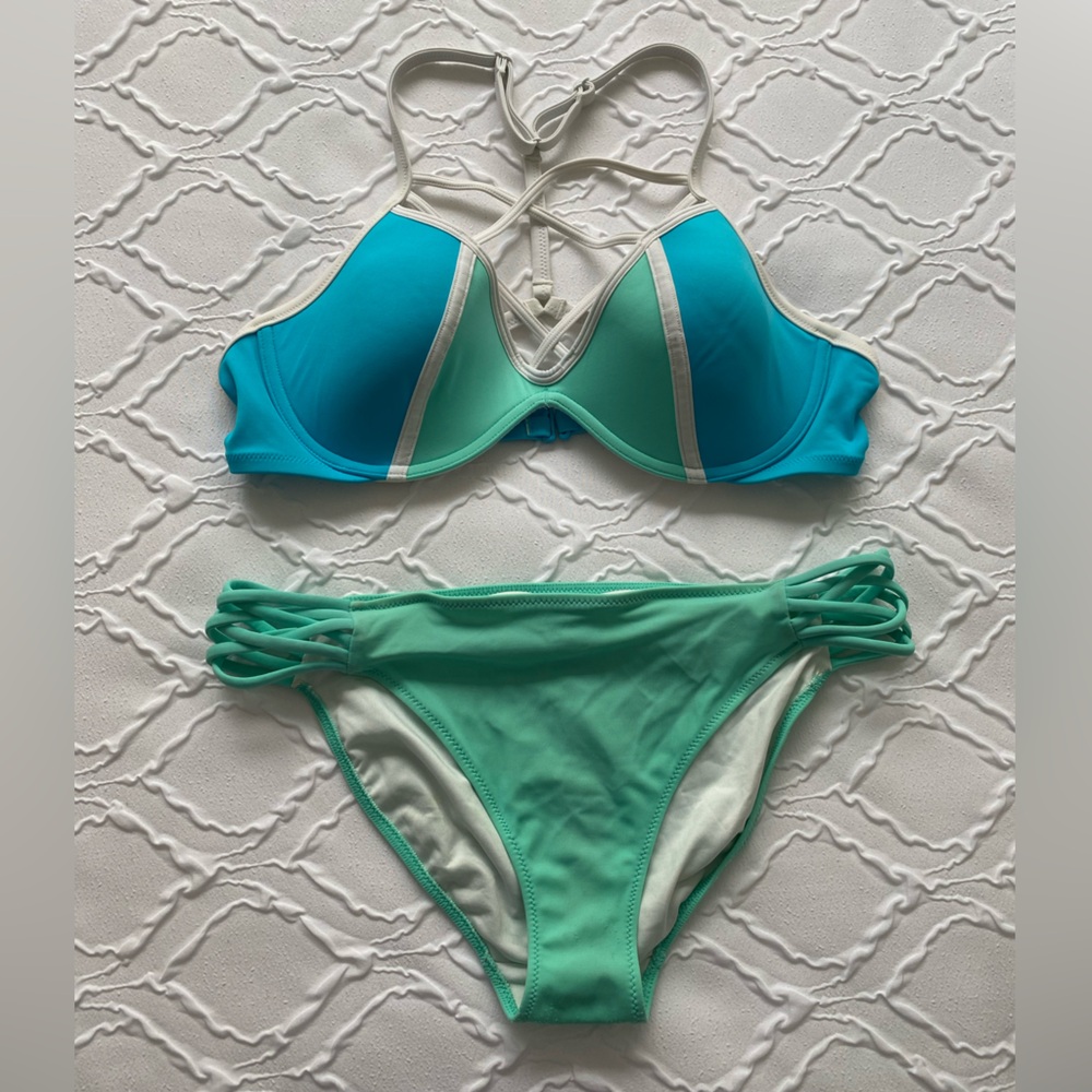 Victoria’s Secret PINK - Strappy Front T-Back Colorblock Bikini Top & Bottom - Picture 5 of 13